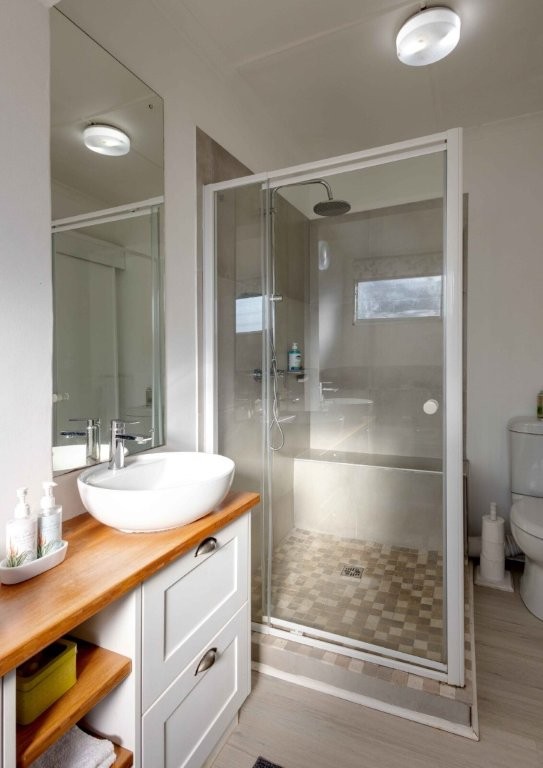 Corner Delight at Onrust Beach thumbnail 8